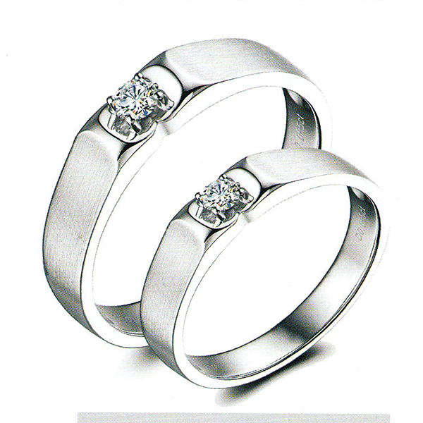 ผลงานรับสั่งทำจากโรงงานจิวเวลรี่แหวนคู่แต่งงานแหวนตัวเรือนทองคำขาวฝังเพชรแท้1526